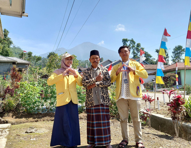 Pesan Bijak Mbah Warsito Juru Kunci Gunung Slamet